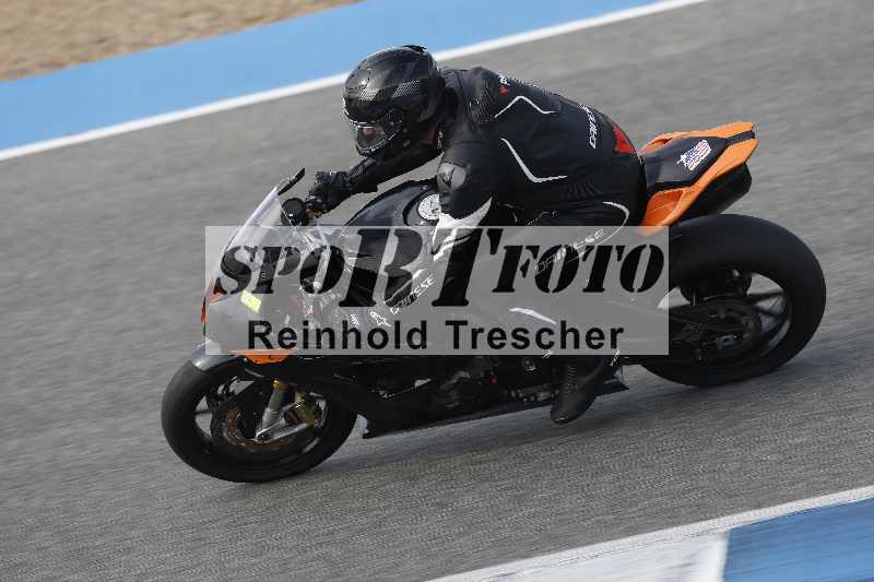 /Archiv-2024/01 26.-28.01.2024 Moto Center Thun Jerez/Gruppe gruen-green/535